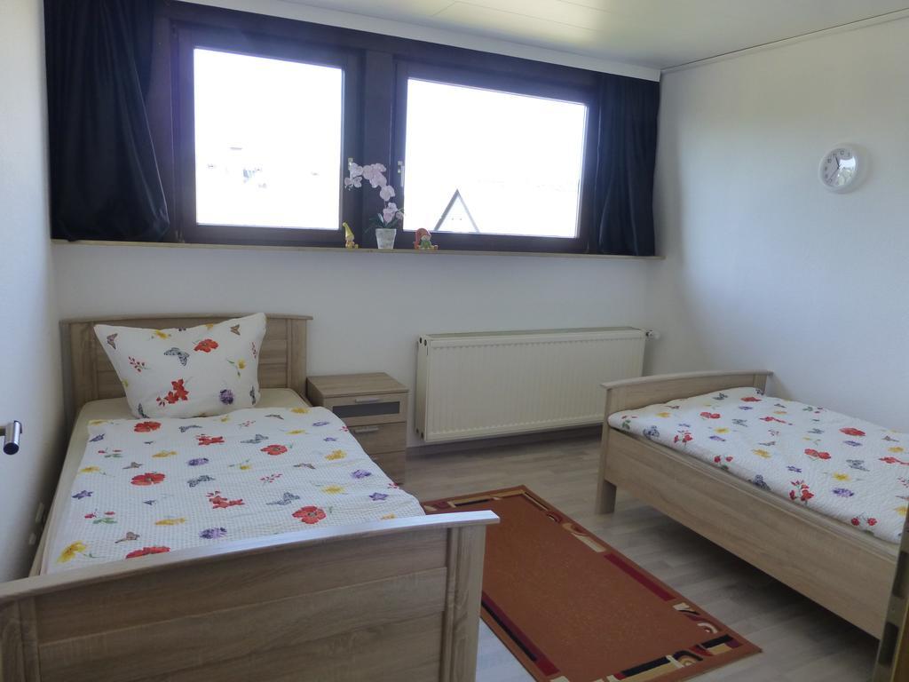 Ferienwohnung Irmgard Und Ferienwohnung Gerlinde Waldbrunn  Phòng bức ảnh